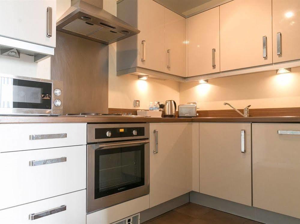 Chelsea House Apartment Milton Keynes