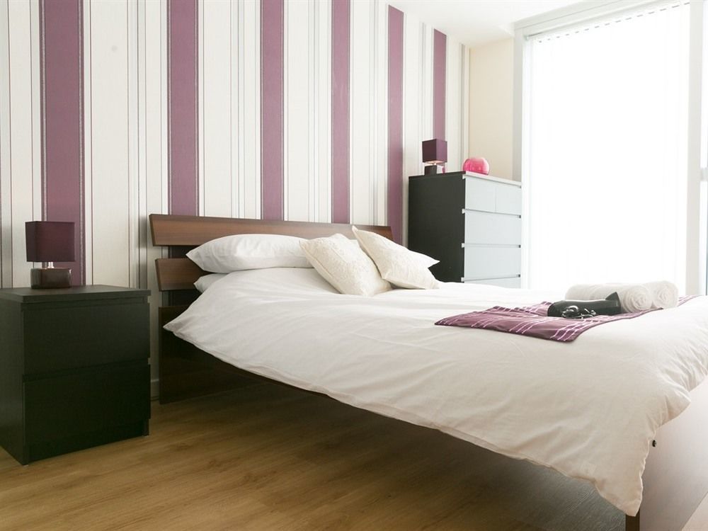 Chelsea House * Milton Keynes