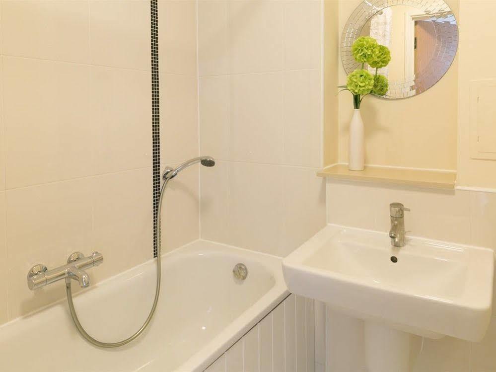 Apartment Chelsea House Milton Keynes